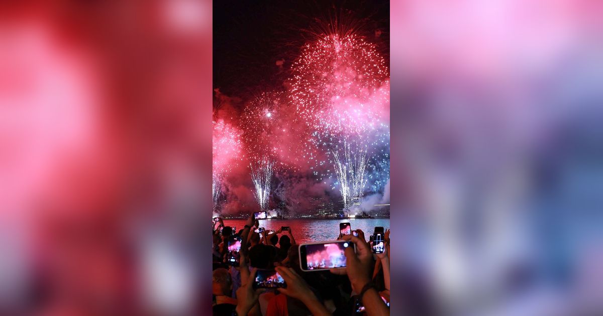 Semarak Perayaan Hari Kemerdekaan Amerika Serikat, Ribuan Kembang Api Hiasi New York