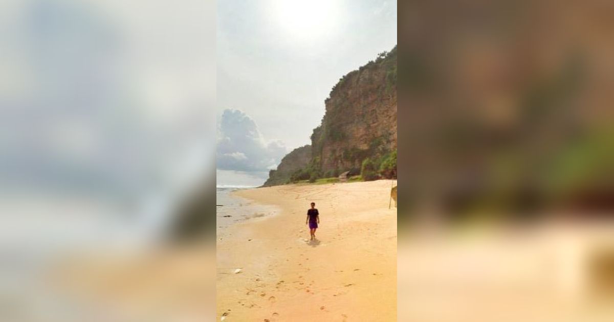 Mengunjungi Pantai Watunene di Gunungkidul, Surga Tersembunyi di Balik Tebing Karang