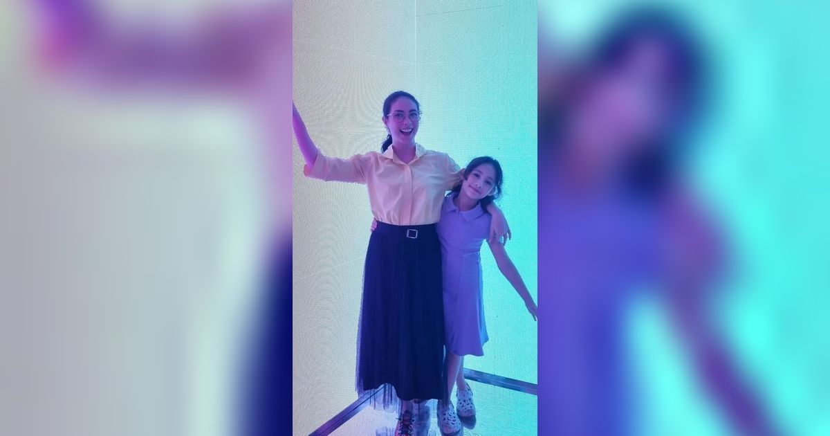 Cantik! 10 Potret Keisha Anak Arumi Bachsin yang Beranjak Remaja, Mirip Banget Sang Mama