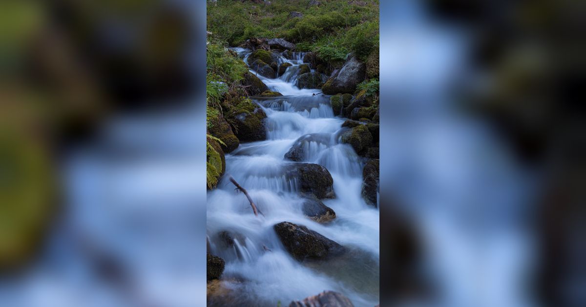 Misteri Mendidihnya Air Sungai Sepanjang 6 Km