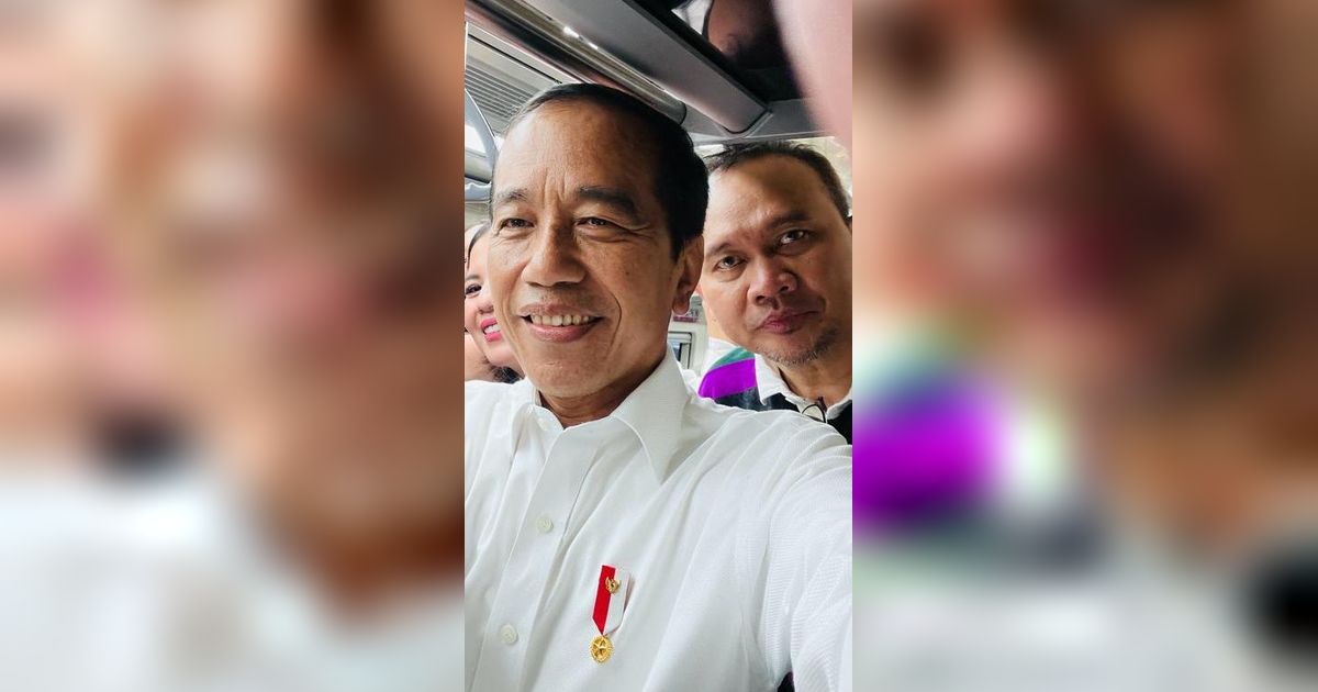 Penuh Canda Tawa Jokowi Ajak Desta dan Cak Lontong Jajal LRT