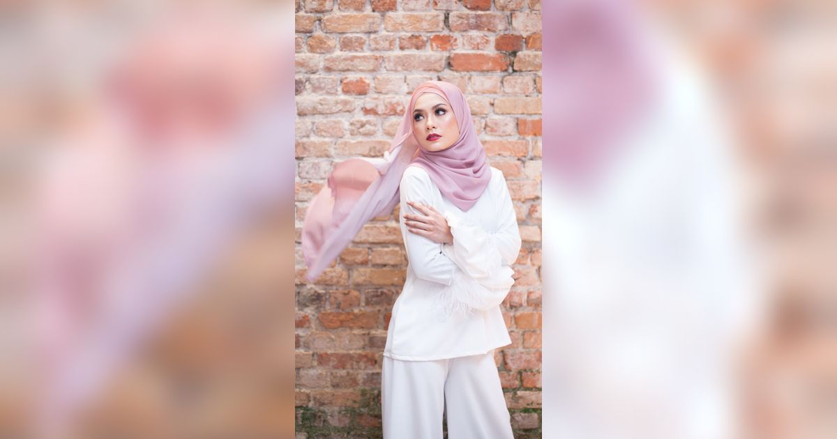 Jangan Salah Pilih, Perhatikan Warna Kulit Sebelum Pilih Hijab