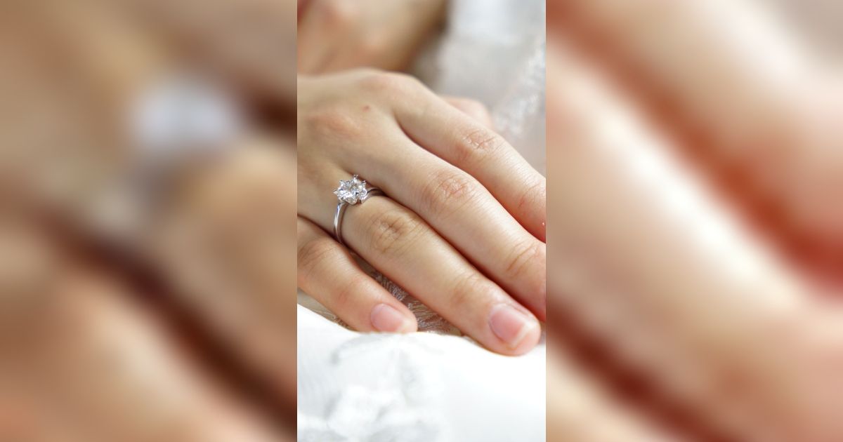 Viral Anak SMA Beli Cincin untuk Hadiah Ultah Ibunya, Hasil Sisihkan Uang Jajan