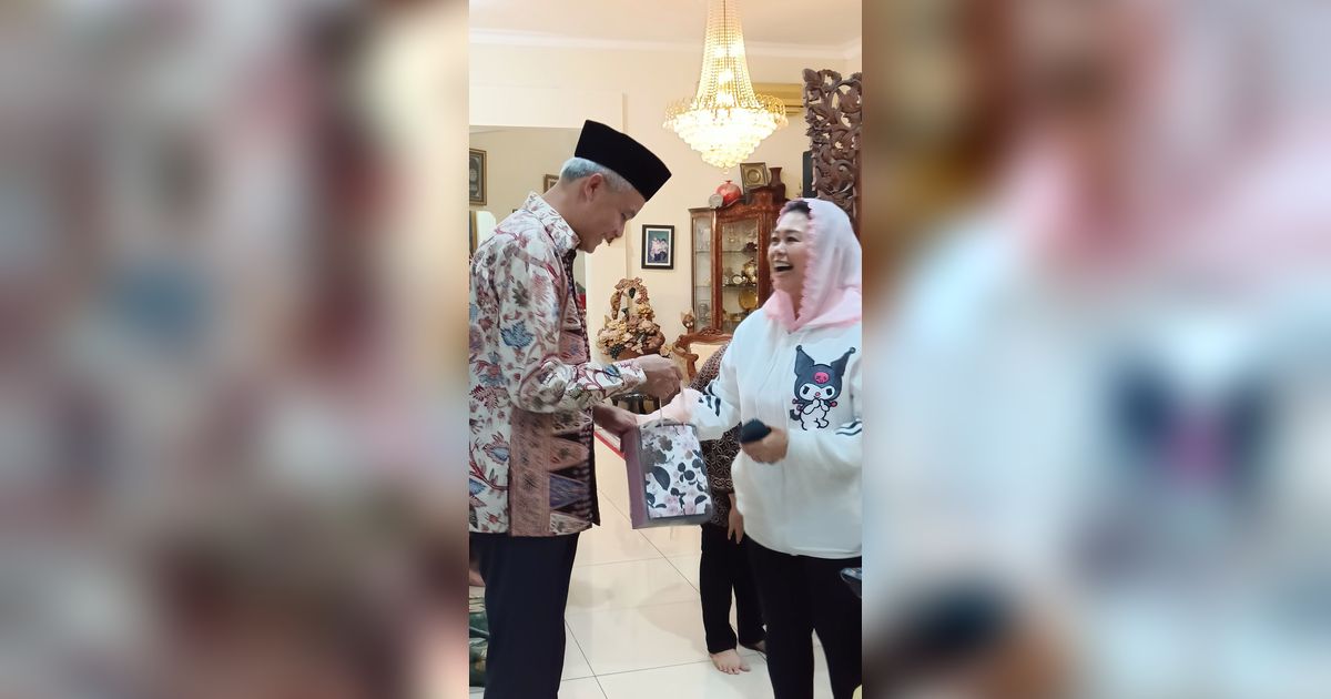 Ditanya Soal Ajakan Duet dengan Ganjar, Yenny Wahid: Ngajak Lari Ya