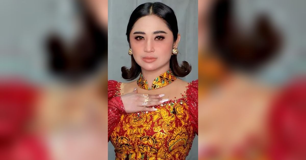 Disebut Miliki Gaji Rp200 Juta, Ini Fakta Sosok Rully Pilot Pacar Baru Dewi Perssik