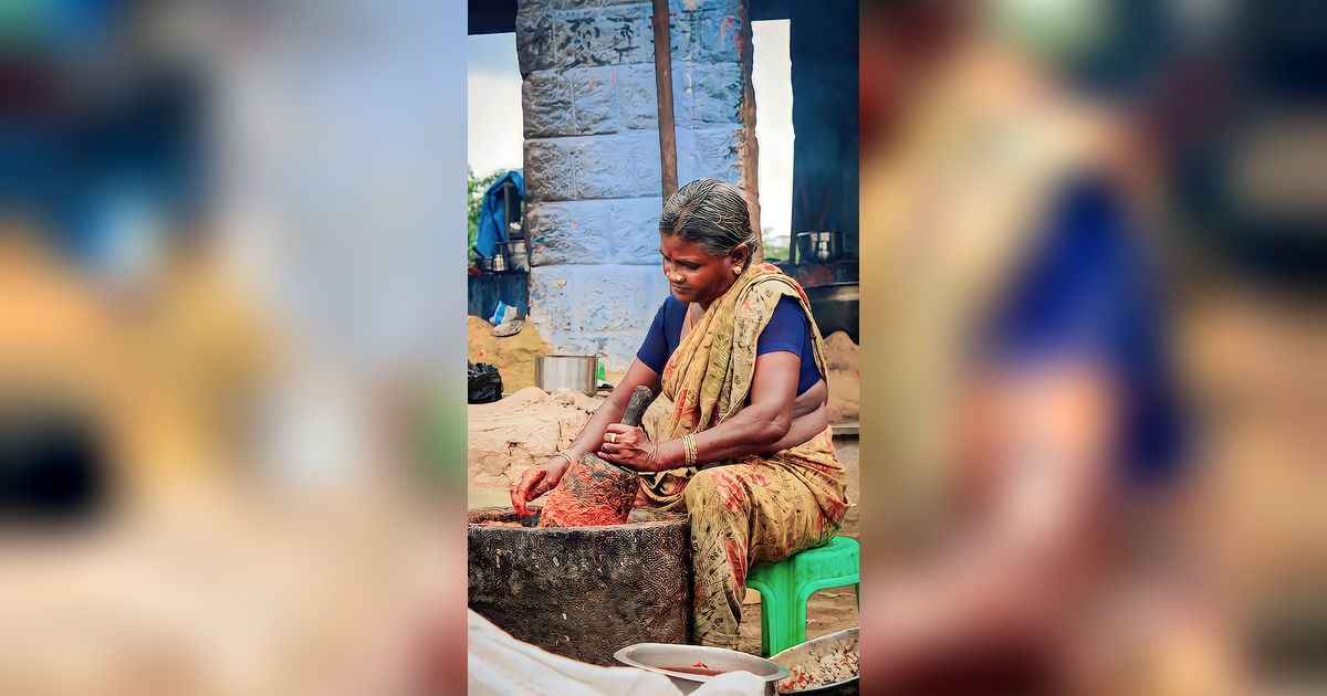 Duh.. Proses Pembuatan Kue Ulang Tahun di India Ini Bikin Mual, Padahal Endingnya Cakep Banget