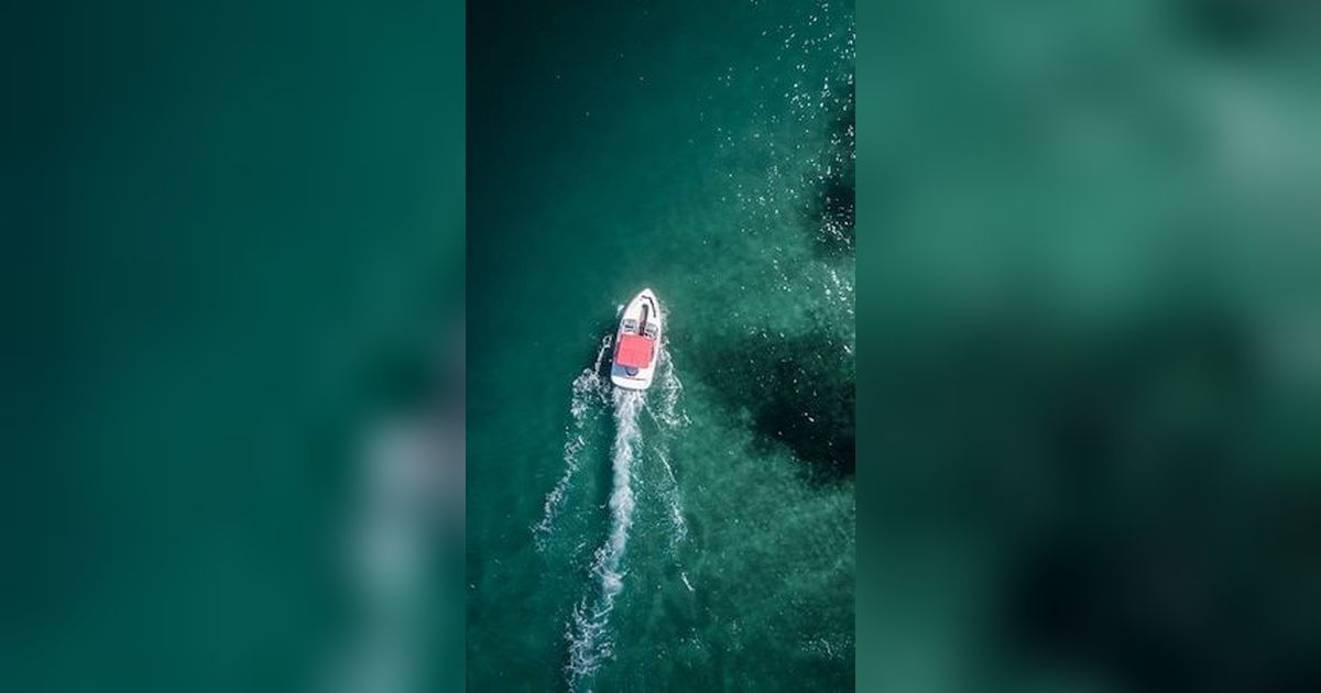 Hanya Buka di Akhir Pekan, Begini Sensasi Naik Speedboat di Bantaran Kali Madiun