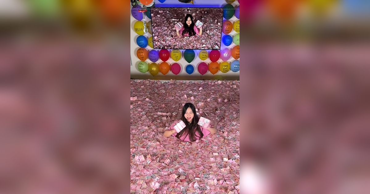 Ngidam Tak Biasa, Aksi Sisca Kohl Berenang di Lautan Uang Ini Viral