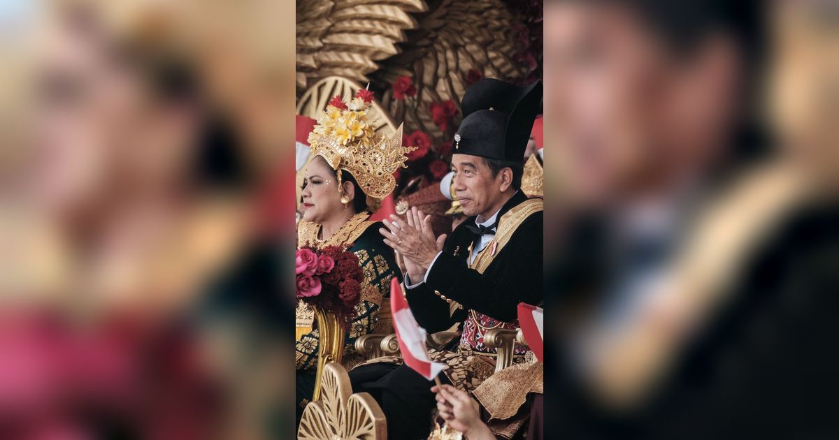 FOTO: Gagahnya Presiden Jokowi Pakai Baju Adat Kesultanan Ageman Songkok Singkepan Ageng saat Pimpin Upacara HUT ke-78 RI di Istana