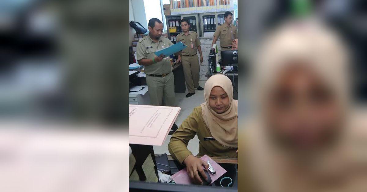 Heru Bakal Wajibkan ASN Pakai Kendaraan Listrik, PKS: Ada Bisnis di Balik Itu Ya?