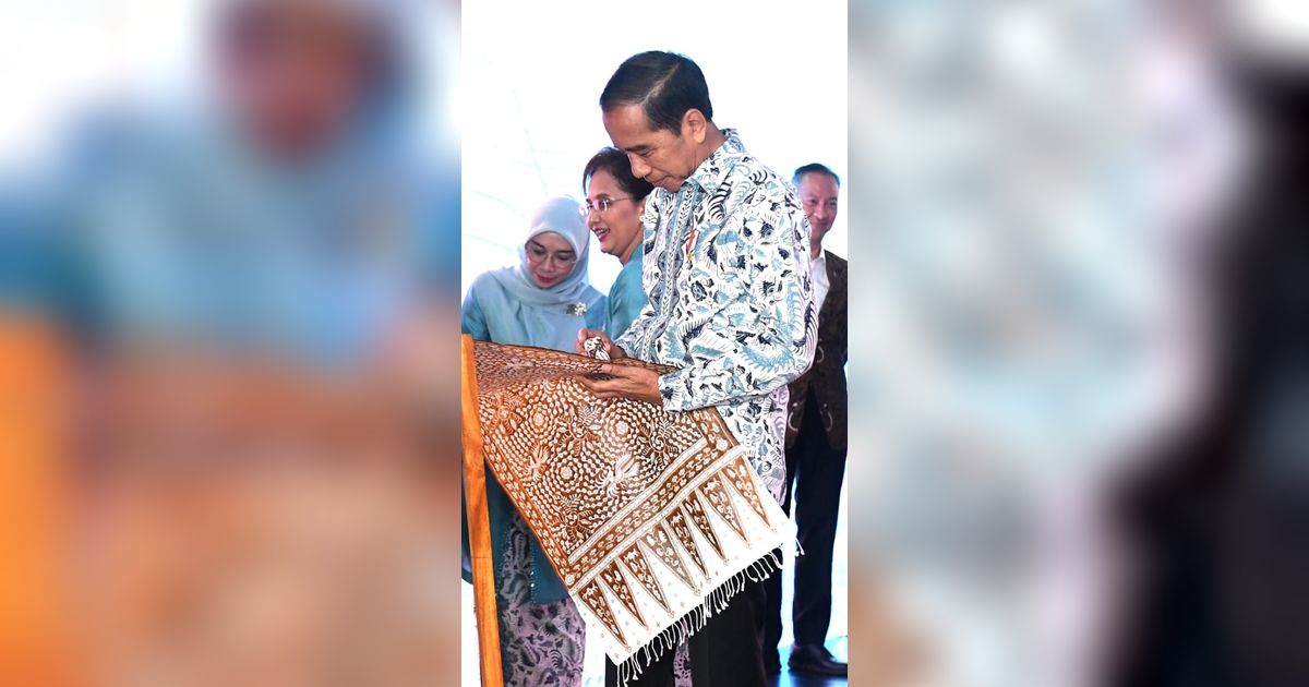 Jokowi: Batik Adalah Wajah dan Kehormatan Kita