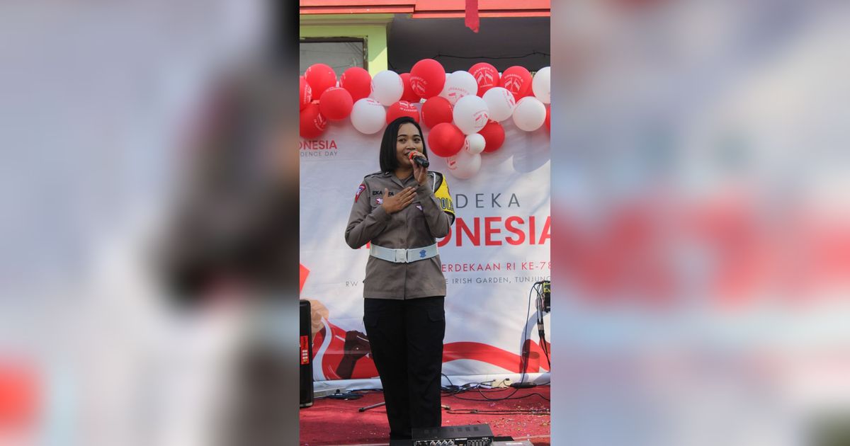 Polwan Cantik Tegur Tukang Sayur Bermotor Gara-Gara Ini