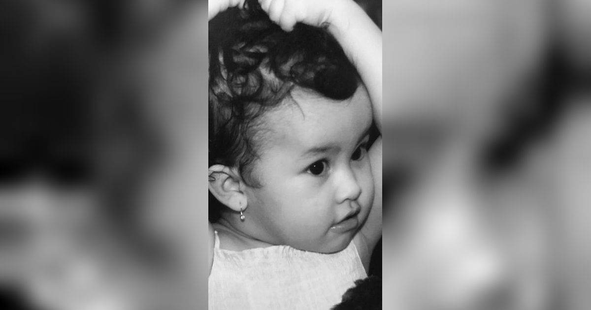Balita Perempuan Ini Anak Pasangan Artis Terkenal, Kini Ikuti Jejak Orangtuanya, Coba Tebak?