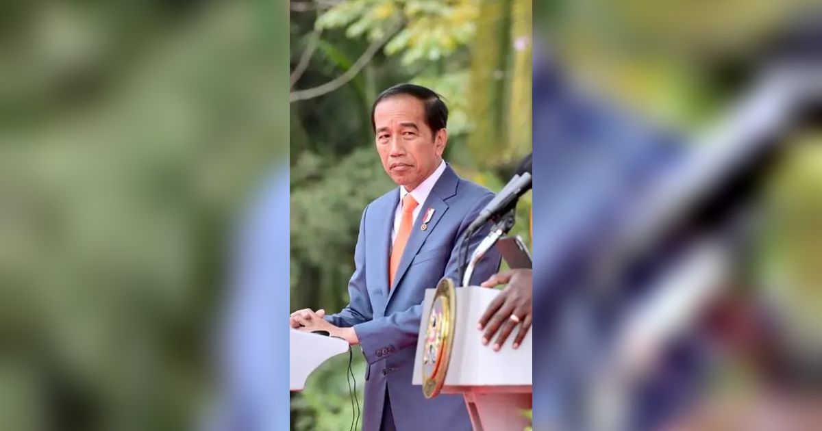 VIDEO: Presiden Jokowi Sampai Berhenti, Lihat Sambutan Meriah Tarian ala Wakanda di Tanzania