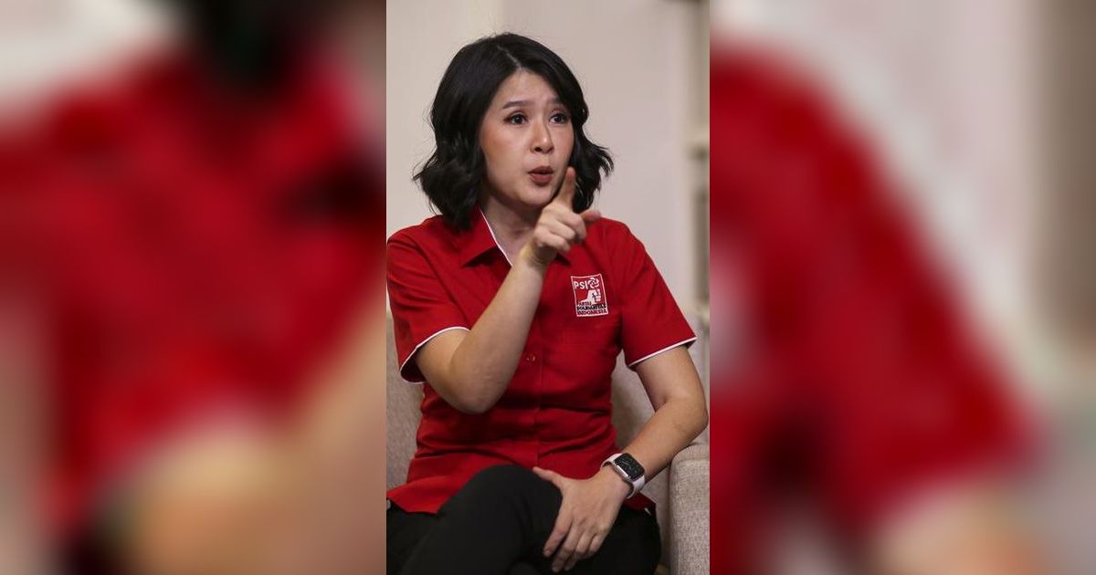 Grace Natalie Goda Budiman Sudjatmiko Gabung PSI: Jaket Ukuran Berapa? Eh Bercanda Nanti Ada yang Marah