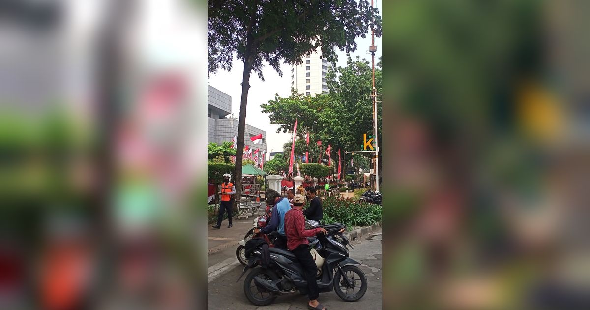 Trotoar DPRD DKI Jakarta Jadi Parkiran Sepeda Motor, Ini Penyebabnya