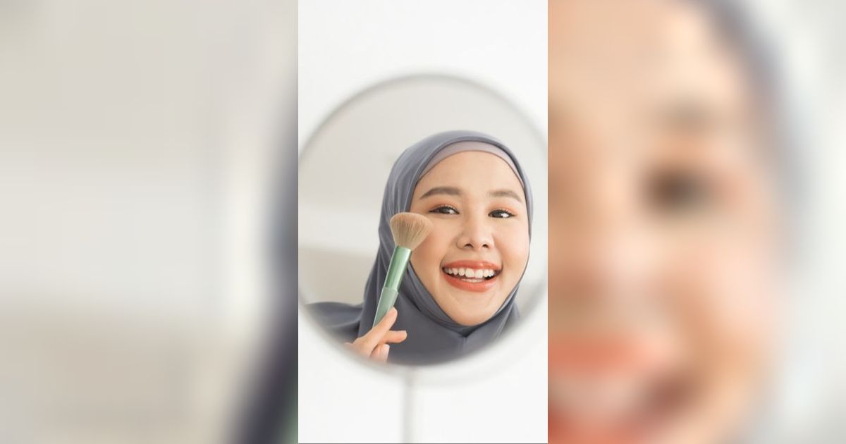 Intip Cara MUA Amerika Membuat Concealer di Bawah Mata Lebih Flawless