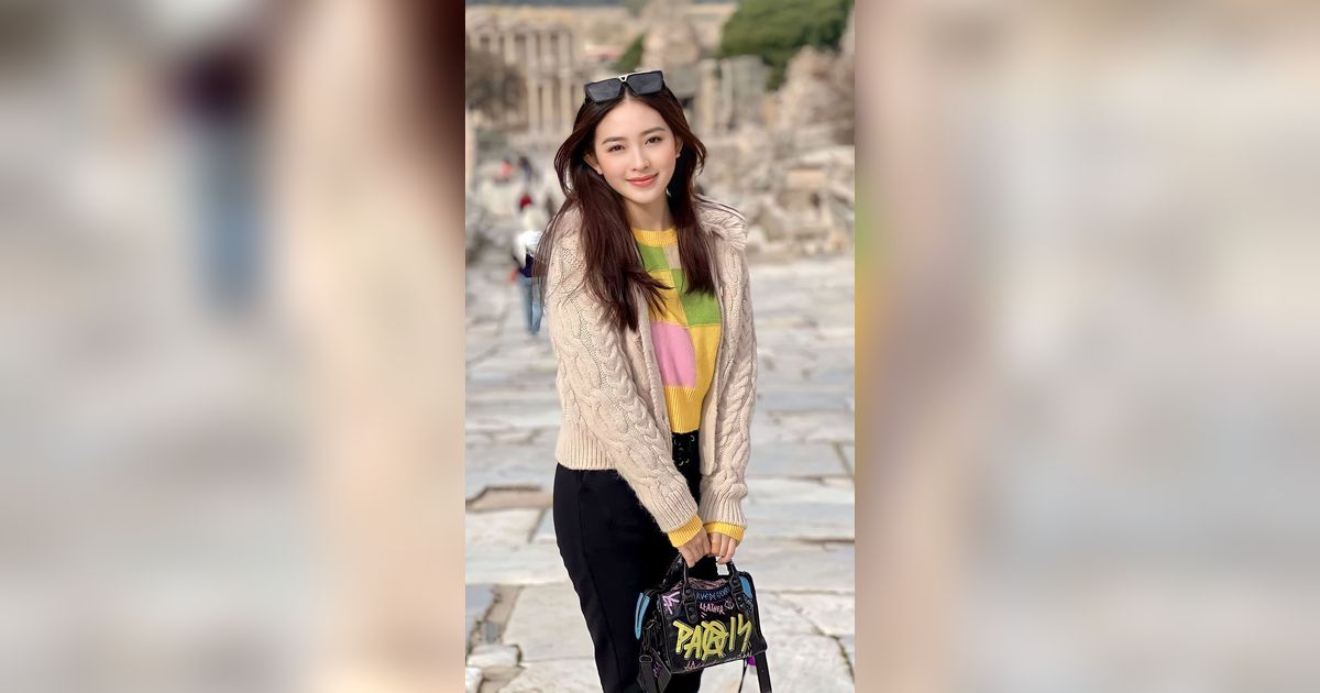 Sukses Bangun Karier, Intip 6 Potret Studio Natasha Wilona, Kece dan Colorfull