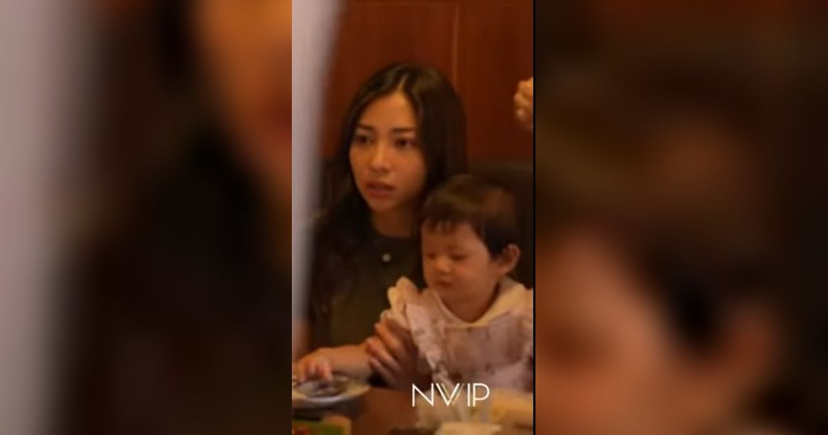 Pesona Nikita Willy Makan Bareng Keluarga Besar di Bandung, 'Hot Mom' yang Cantiknya Gak Ada Obat