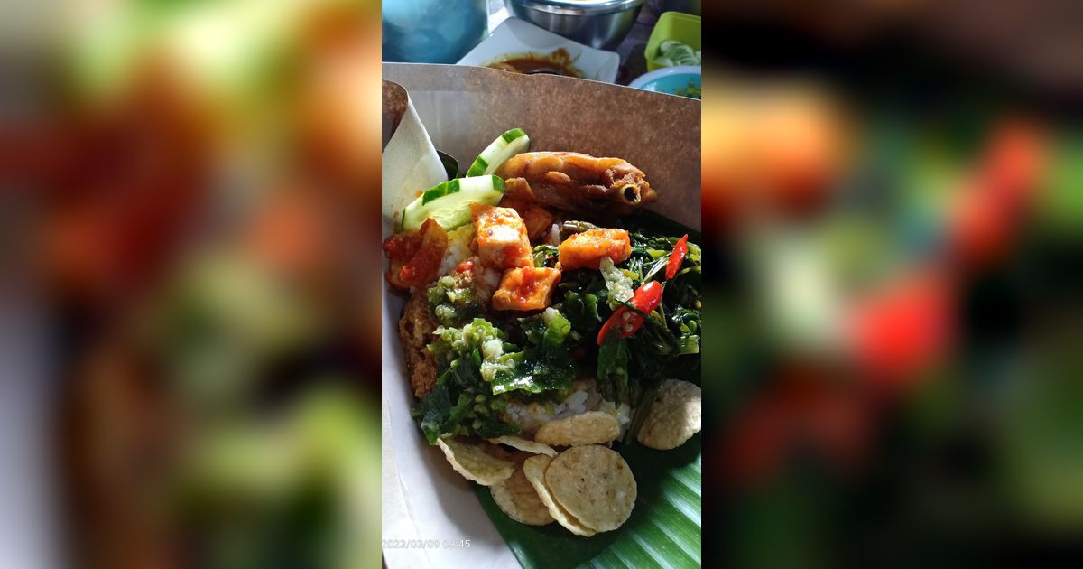 Baru Mau Makan, Baca Tulisan di Kertas Nasi Bungkus Selera Langsung Hilang