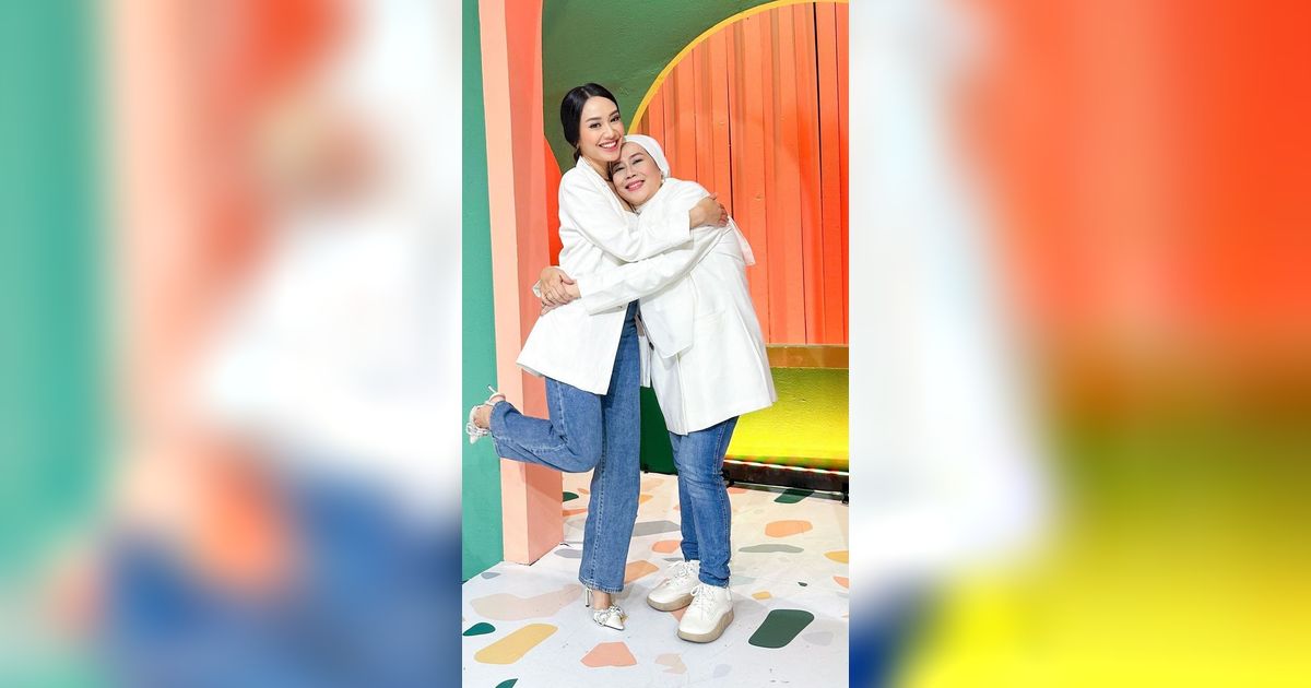 Mertua Idaman Banget, Ini 8 Potret Akrab Seleb dengan Menantunya yang Bikin Iri