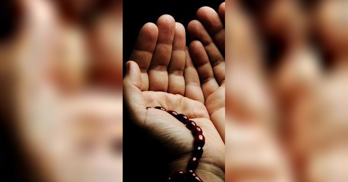 Bacaan Doa Qunut Sholat Subuh yang Mudah Dihafalkan, untuk Sendiri & Berjamaah