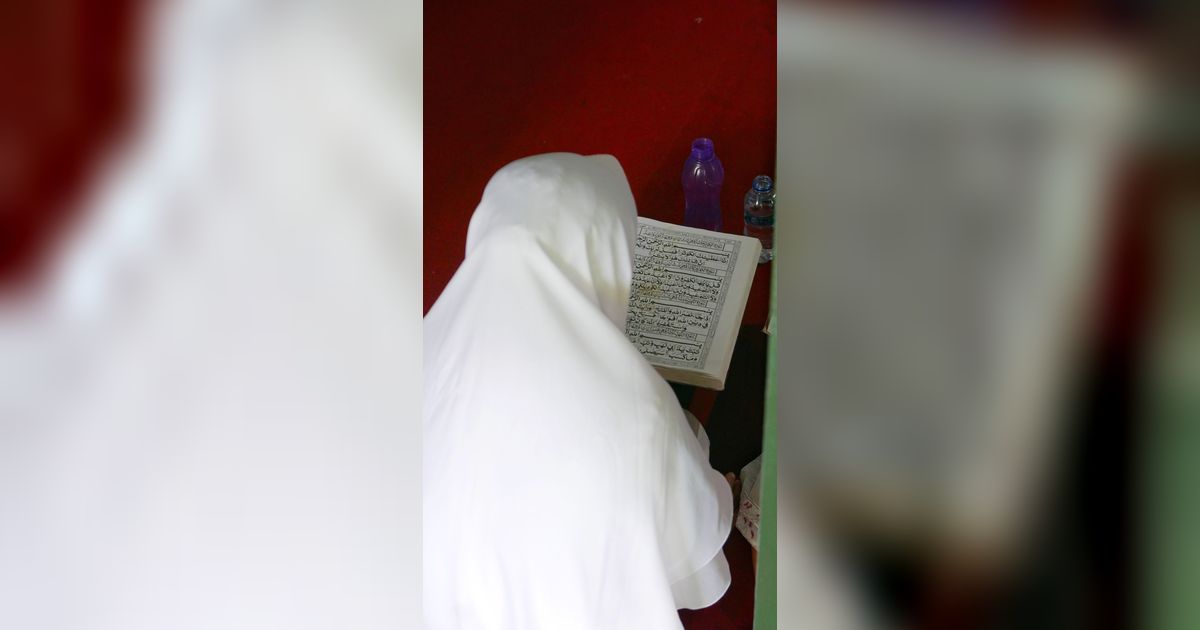Baca Yasin di Rumah, Tiba-Tiba Pembantunya Menjerit Kepanasan, Ternyata Simpan Benda Ini