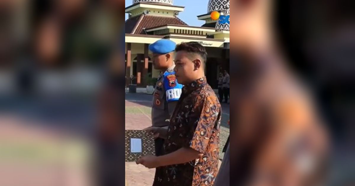 Tersandung Kasus Narkoba, Begini Prosesi Simbolis Polisi di Jateng Diberhentikan Secara Tidak Hormat