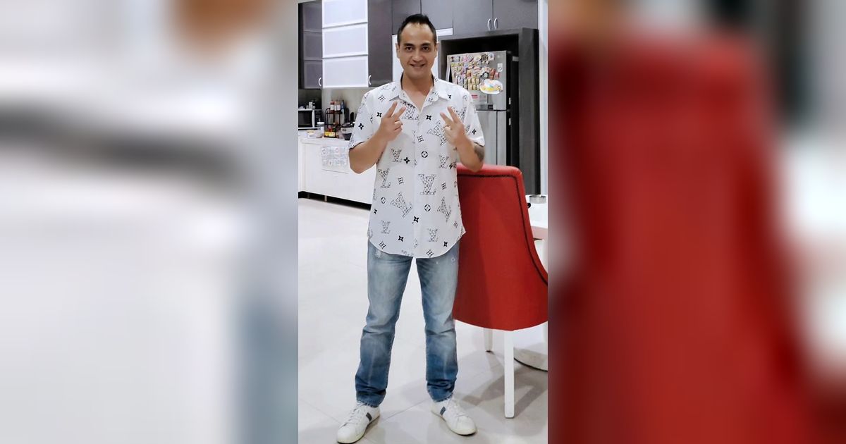 Resmi Cerai, Ferry Irawan Pamer Rumah Baru