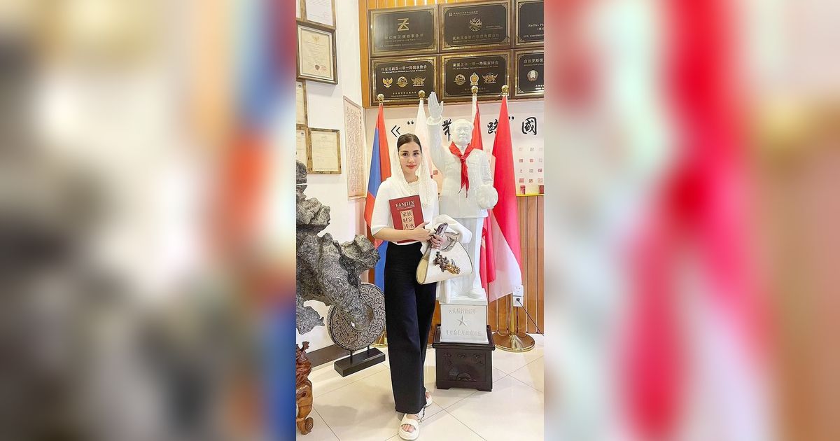 Dapat Beasiswa di Universitas Zhejiang China, Ini Sederet Prestasi Novita Hardini Istri Bupati Trenggalek