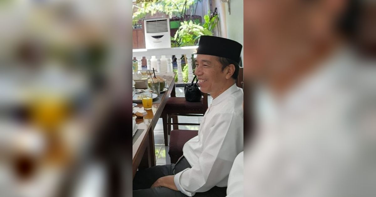 Posisi Duduk Prabowo dan Ganjar Saat di Depan Jokowi, Sinyal Perjodohan Capres Cawapres?