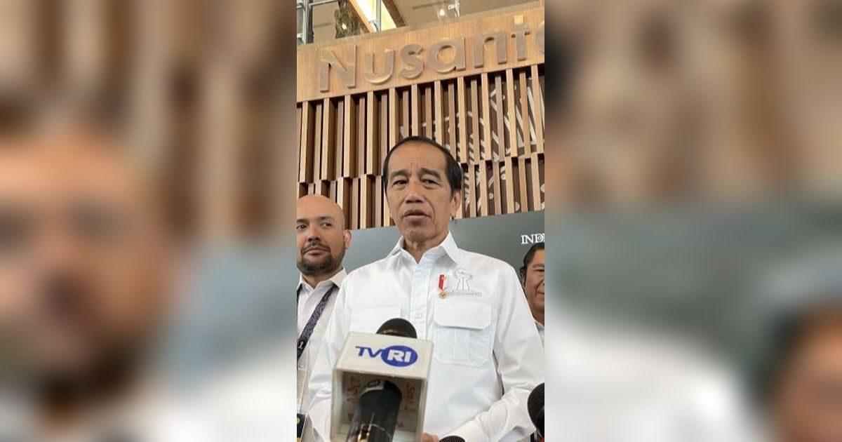 Jokowi Soal LRT Jabodebek Gangguan: Jangan Mengolok-olok, Kalau Kurang ya Perbaiki