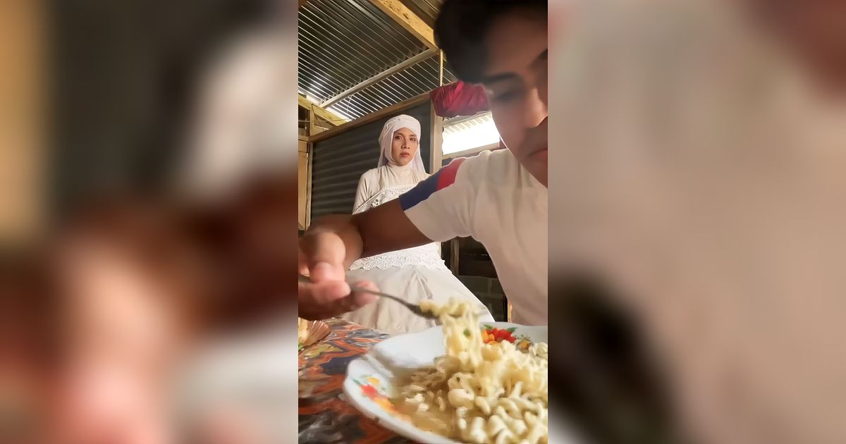 Istri Capek-Capek Masak Masih Pakai Baju Pengantin, Suami Malah Pilih Beli Mi Instant