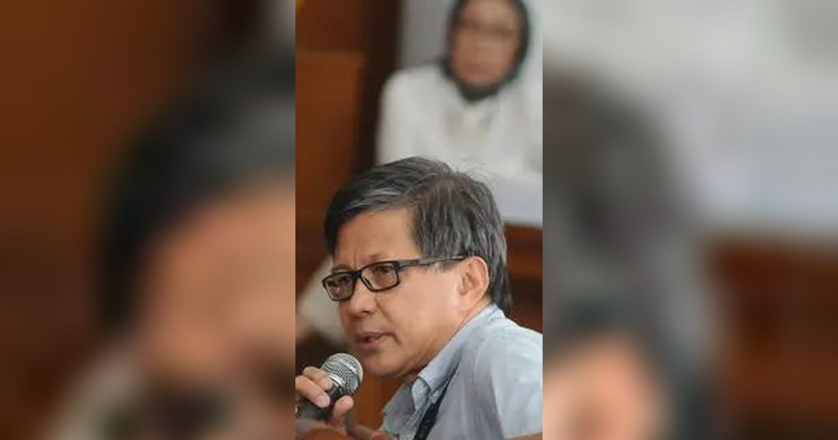 Cerita Rocky Gerung Terima Persekusi Hingga Sebut PDIP