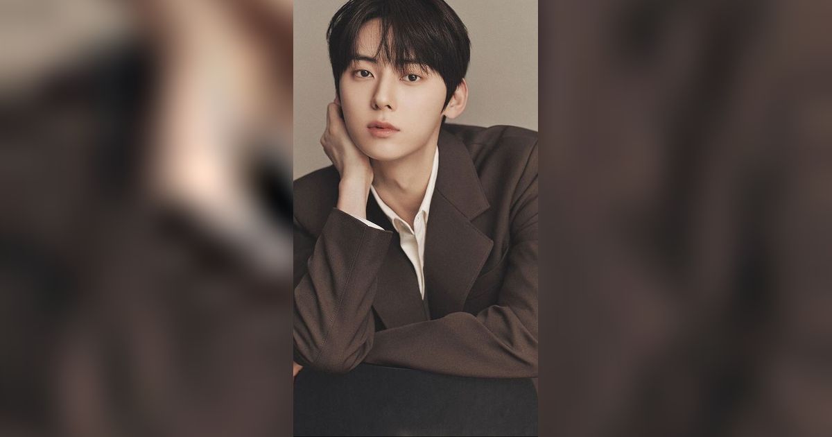 Berawal dari Idol, Kini Hwang MinHyun Beralih Jadi Aktor