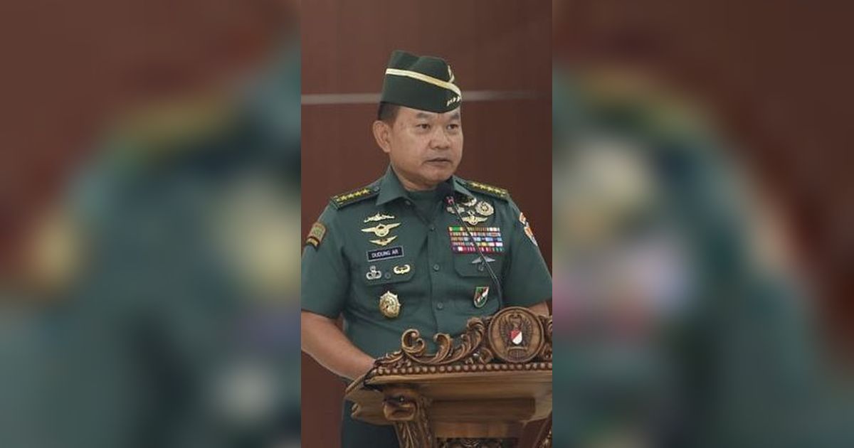 Tiga Pati TNI Naik Pangkat jadi Mayor Jenderal, Ini Sosoknya Disalami Bintang 4