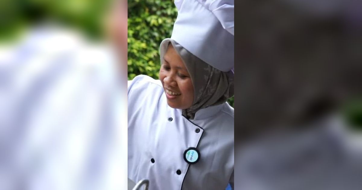 Momen Kompak Nagita Slavina dan Sus Rini Masak Bareng, Penampilan Pengasuh Rayyanza Bikin Salfok