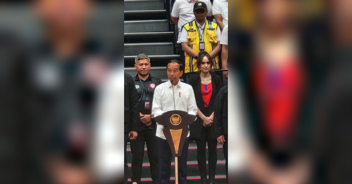 Resmikan Indonesia Arena, Kelakar Jokowi: Saya Yakin Banyak Digunakan Konser, yang Mau Silahkan Daftar