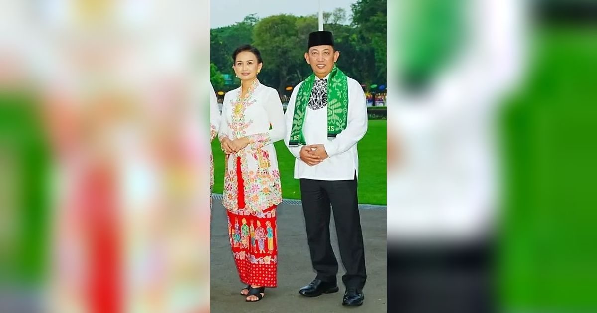 Bak Abang None, Gaya Kece Panglima TNI-Istri & Kapolri-Istri Pose Bareng Bikin Pangling