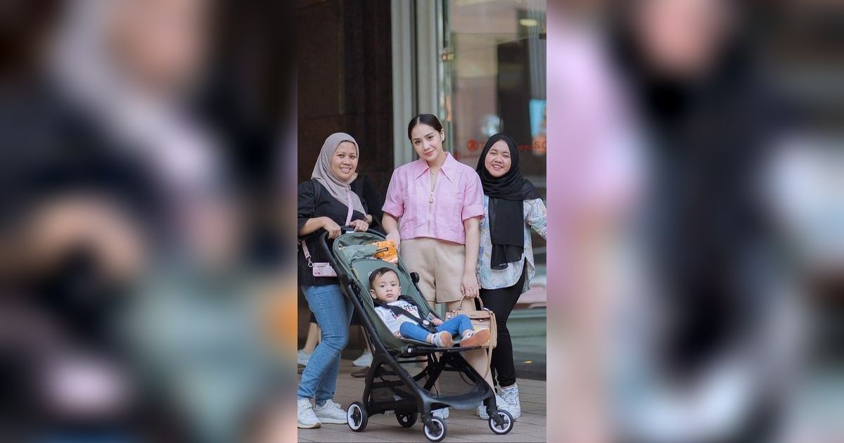 Lala dan Sus Rini Kerap Dibandingkan, Ini Potret Kompak Pengasuh Kedua Anak Raffi Ahmad dan Nagita Slavina di Singapura