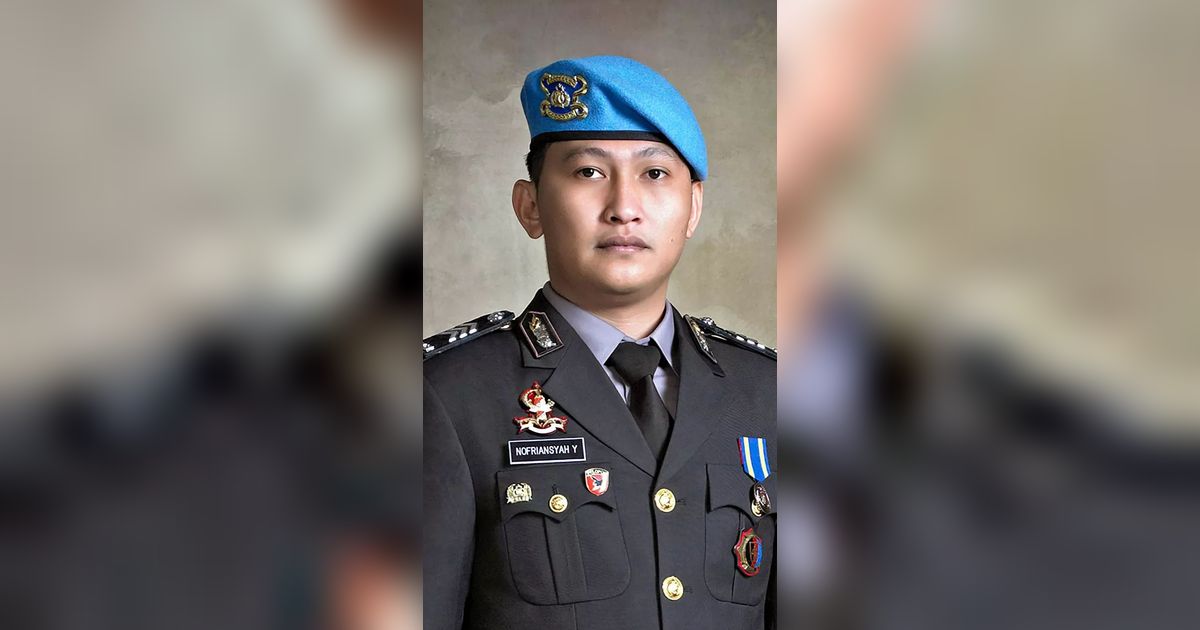 Sebelum MA Ringankan Hukuman Ferdy Sambo cs, Tangisan Kekasih Brigadir J Menggema di Kuburan