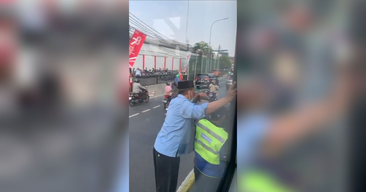 Sopir TransJakarta Ngamuk ke Puluhan Pemotor Lawan Arah di Busway: Sampai Malam Saya Tungguin!