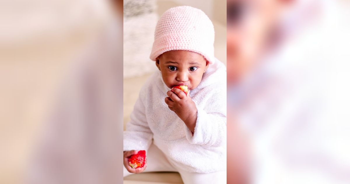 Tekstur Makanan Bayi 8 Bulan dan Jenisnya, Berikan MPASI dengan Baik