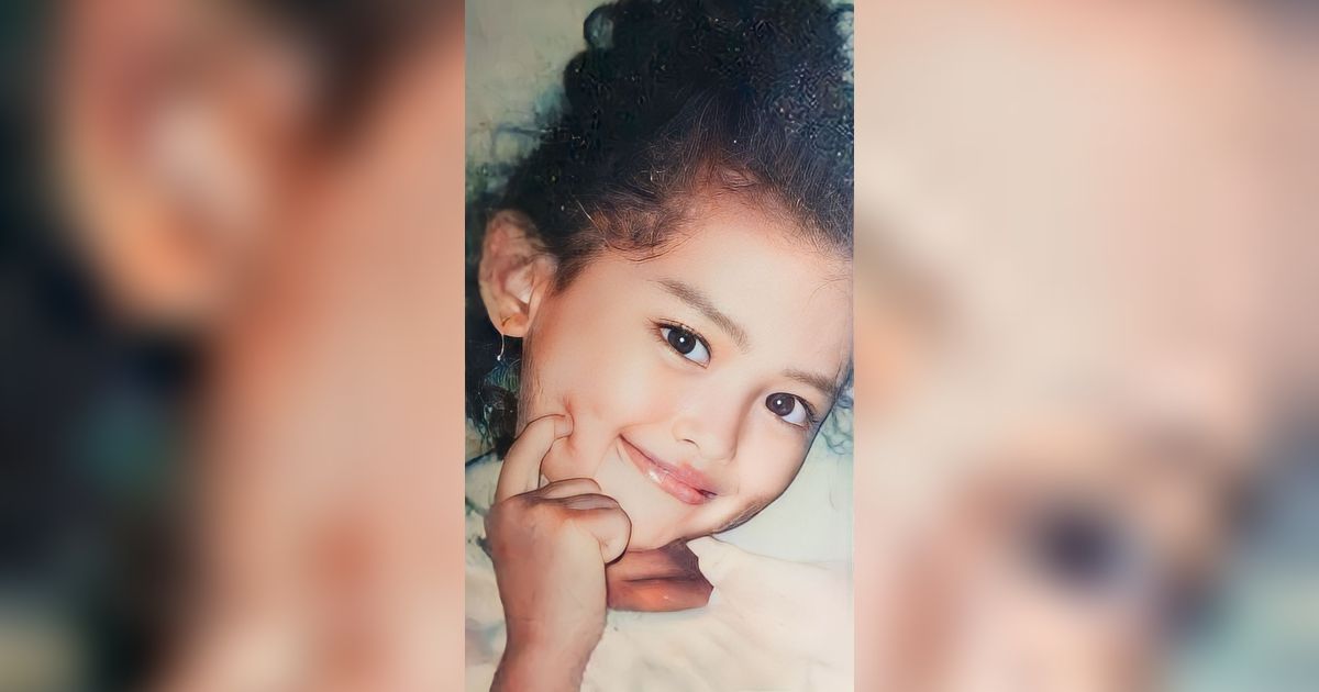 Bocah Imut Berambut Keriting Ini Jadi Penyanyi Tenar, Kini Pilih Pamit dari Instagram