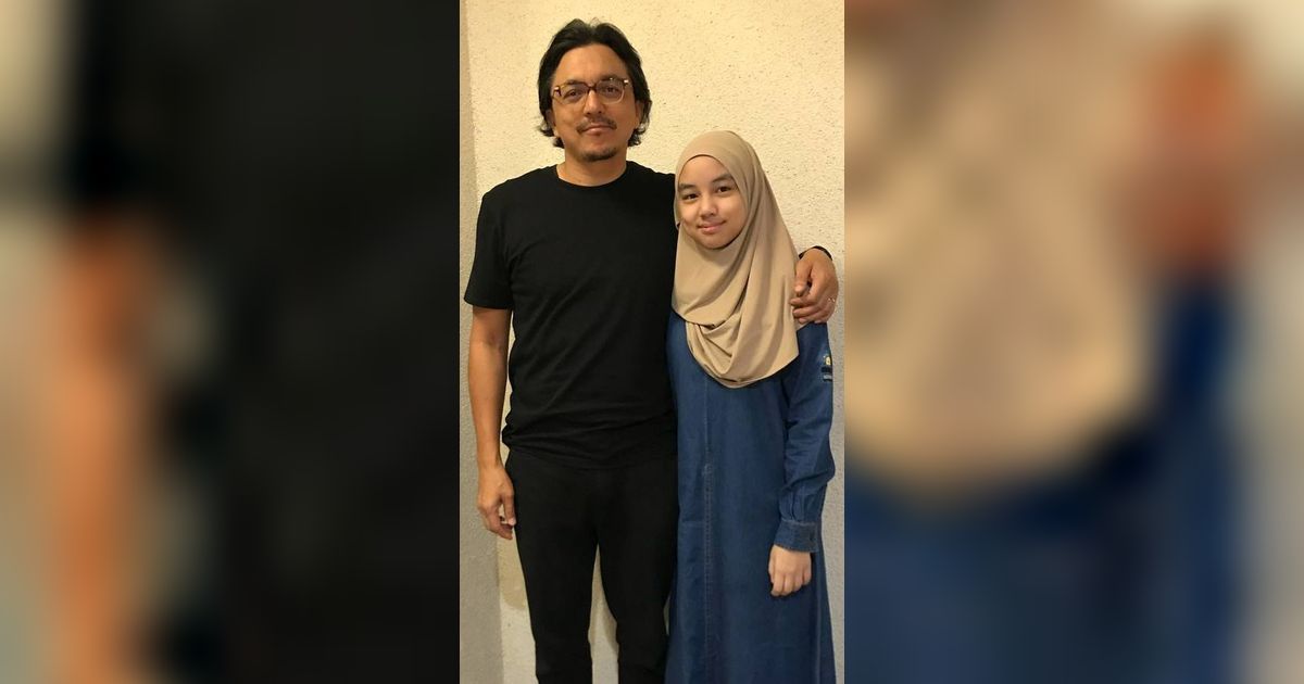 Tampil dengan Rambut Panjang dan Brewok Lebat, Penampilan Terbaru Engku Emran Mantan Suami Laudya Cynthia Bella Bikin Pangling