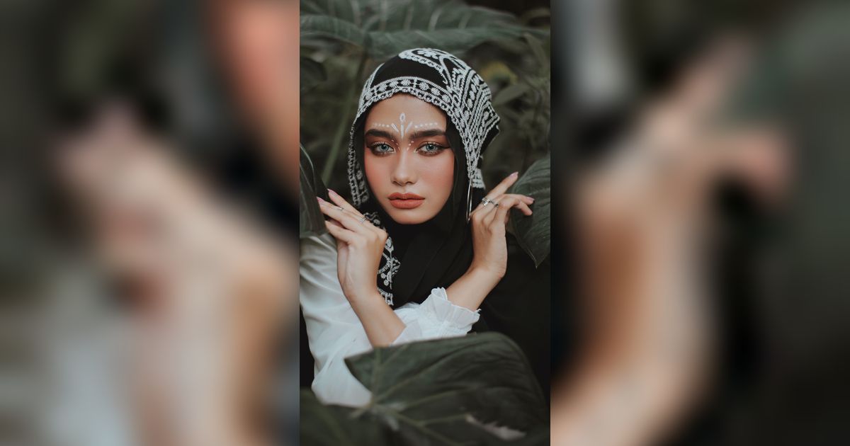 Ubah Gaya Makeup Mata dengan Beragam Cara Pakai Maskara