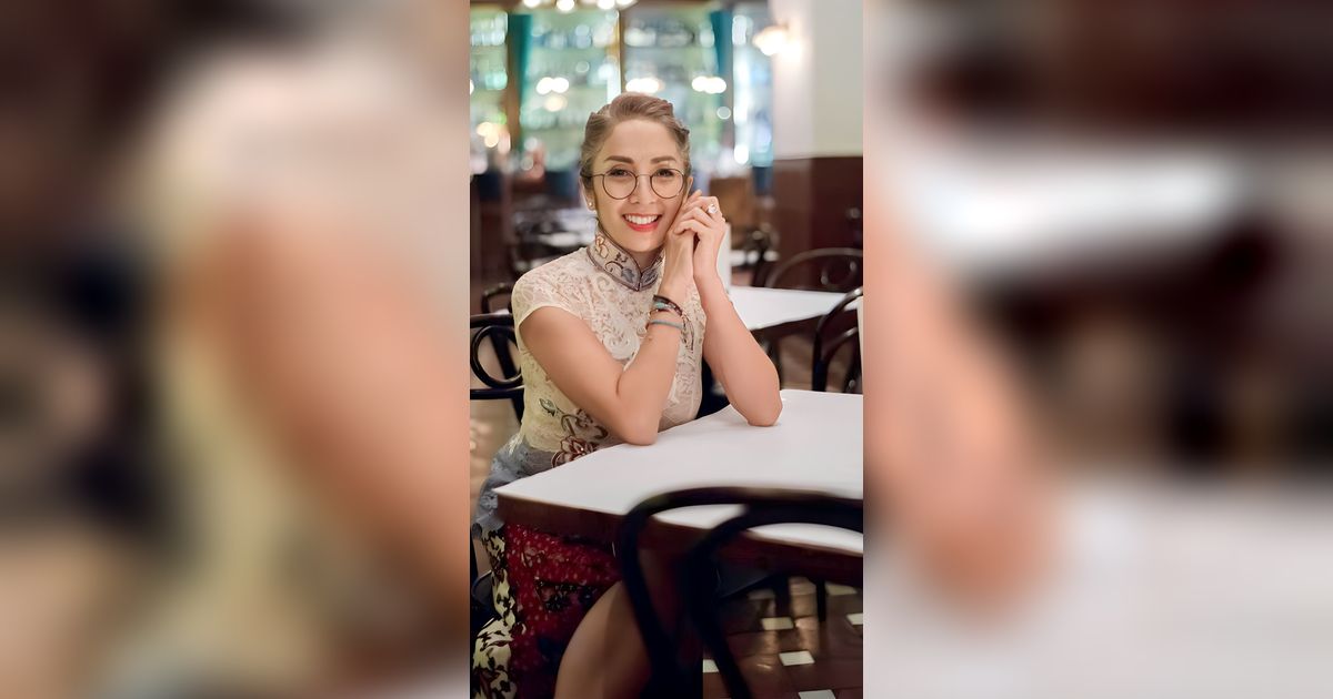 Potret Vitta Dessy Istri Ari Lasso, Masih Body Goals di Umur 48 Tahun