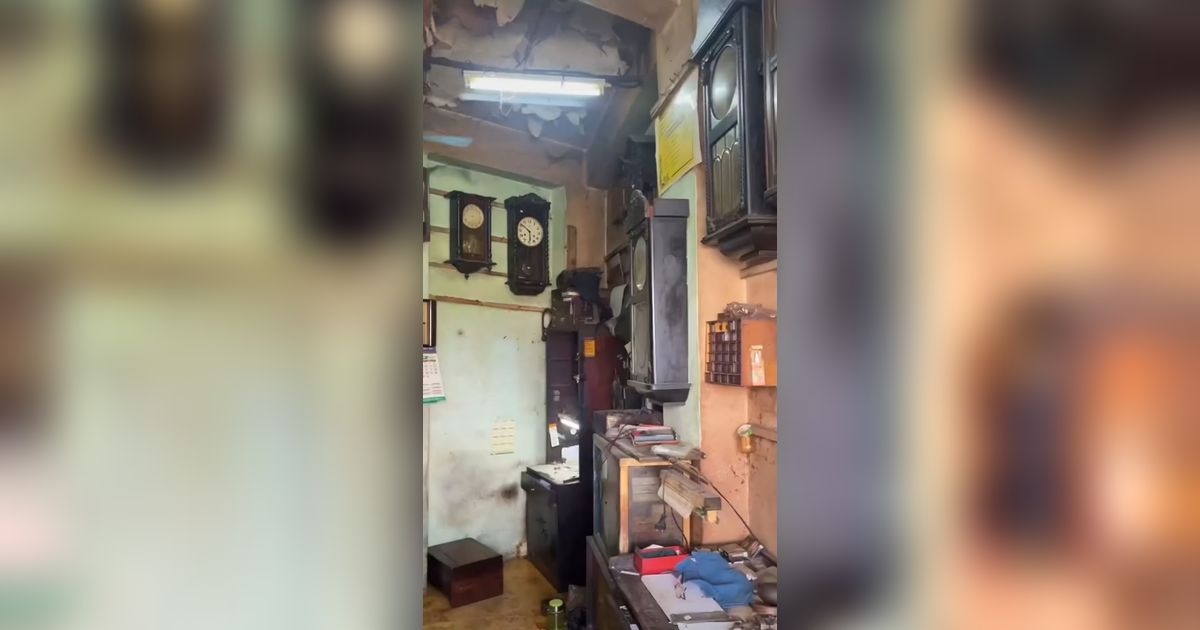 Punya Banyak Harta Karun, Tempat Service Jam di Jatinegara Ini Bak Mesin Waktu, Saat Dibuka Isinya Bikin Merinding