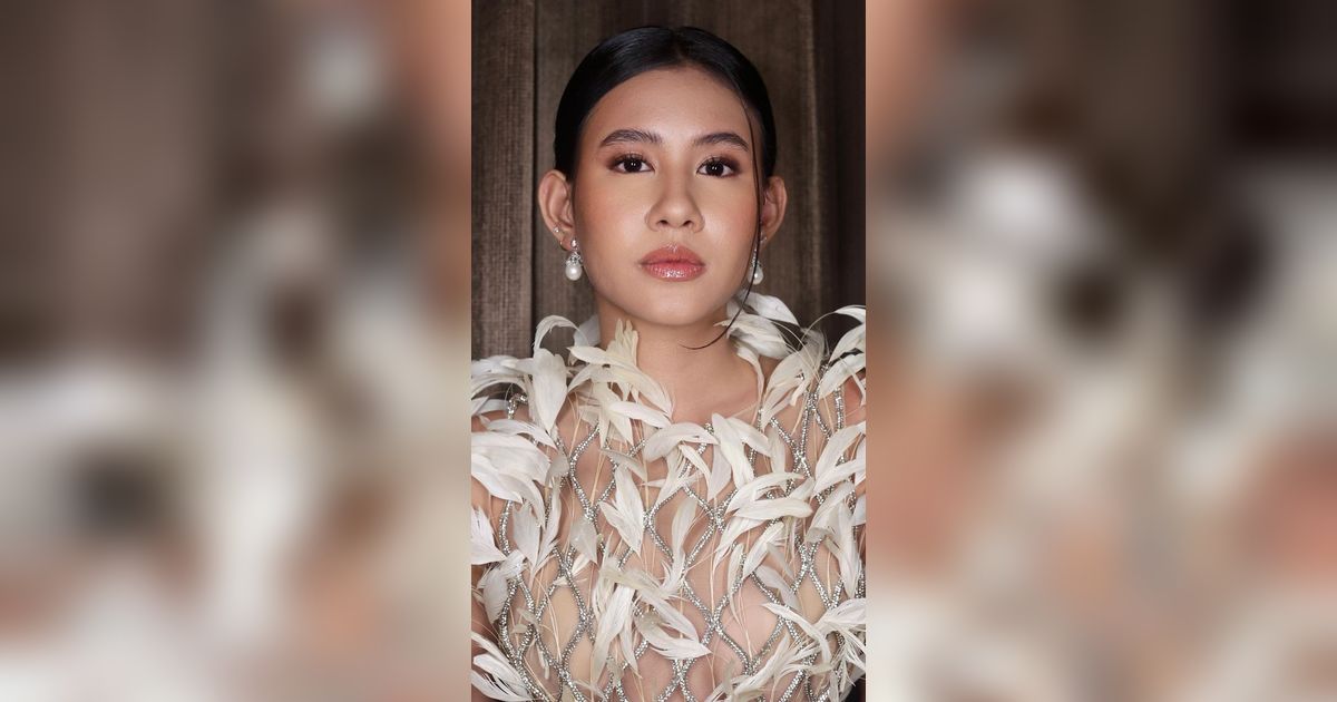 Intip Rahasia Makeup Flawless Shenina Cinnamon