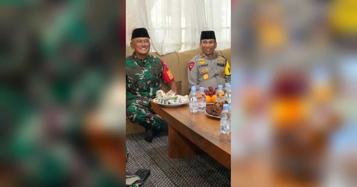 Pangdam Siliwangi dan Kapolda Jabar Kunjungi Sejumlah Pesantren di Bogor